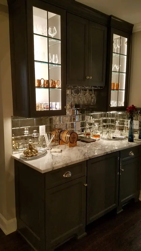 Mirrored Dry Bar — Dublin